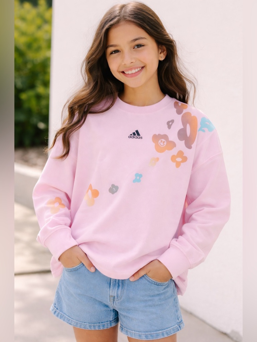 🌸🫶🏼NEW Adidas Kids Pink Floral Graphic Oversized Crewneck T-Shirt 🤩🌸